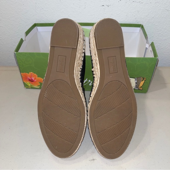 18 Brand New EASY STREET Women's Zenon Comfort Flats size 5.5M Super Flex Zone - Picture 5 of 11